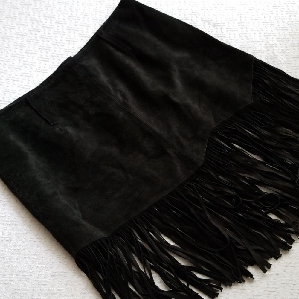 Suede fringed skirt
